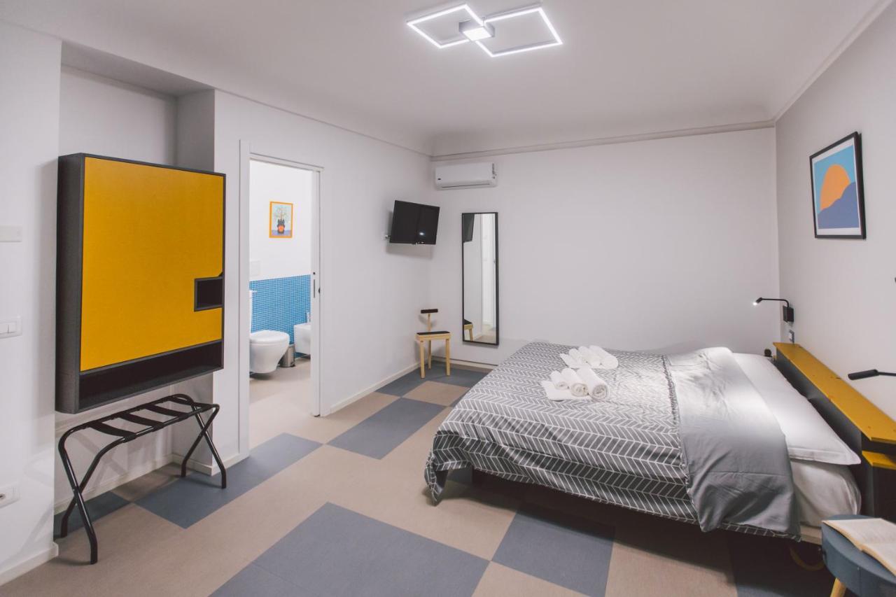 Double Bedroom Apartment Across Ortigia Syrakuzy Zewnętrze zdjęcie