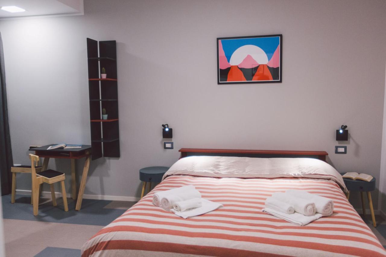 Double Bedroom Apartment Across Ortigia Syrakuzy Zewnętrze zdjęcie